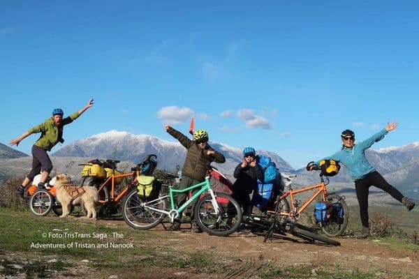 TrisTrans Saga - The Adventures of Tristan and Nanook de kleine spaak (600 x 400 px) pyro twentyfour air groen de kleine Spaak