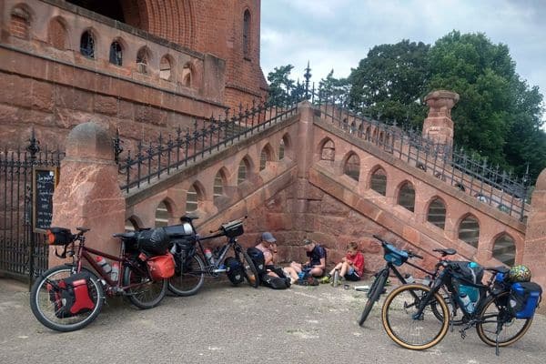 fietsen met kinderen lunchen eten deKleieneSpaak fietsen met kinderen lunchen eten deKleieneSpaak