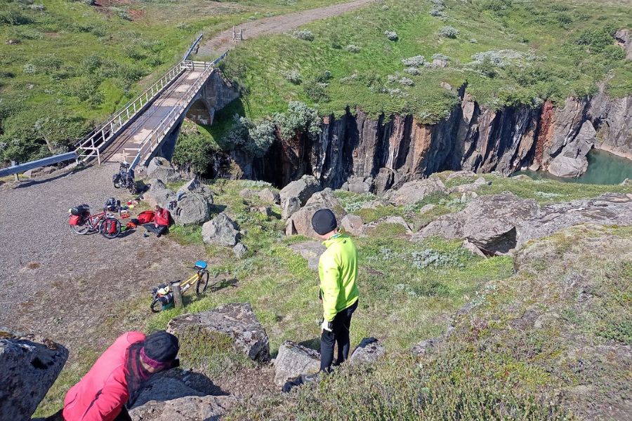 IJsland 2022 oude brug over de Jokulsa kloof De Kleine Spaak