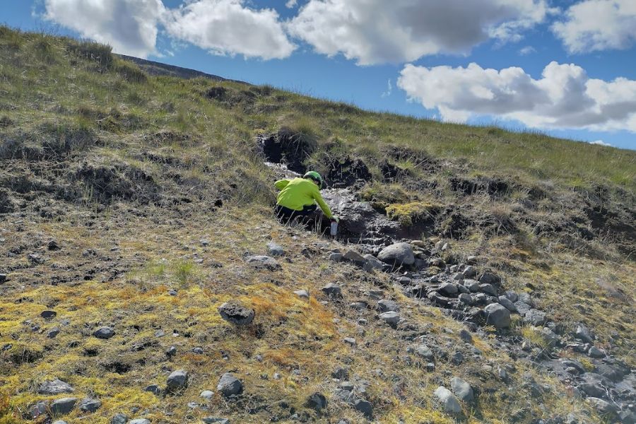 18 juli IJsland Pepijn water halen deKleineSpaak