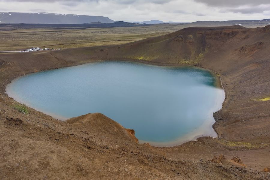 19 juli IJsland 2022 boven op krafla vulkaan krater meer deKleineSpaak