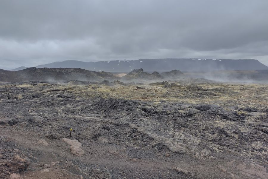 19 juli IJsland 2022 dampen lava velden deKleineSpaak