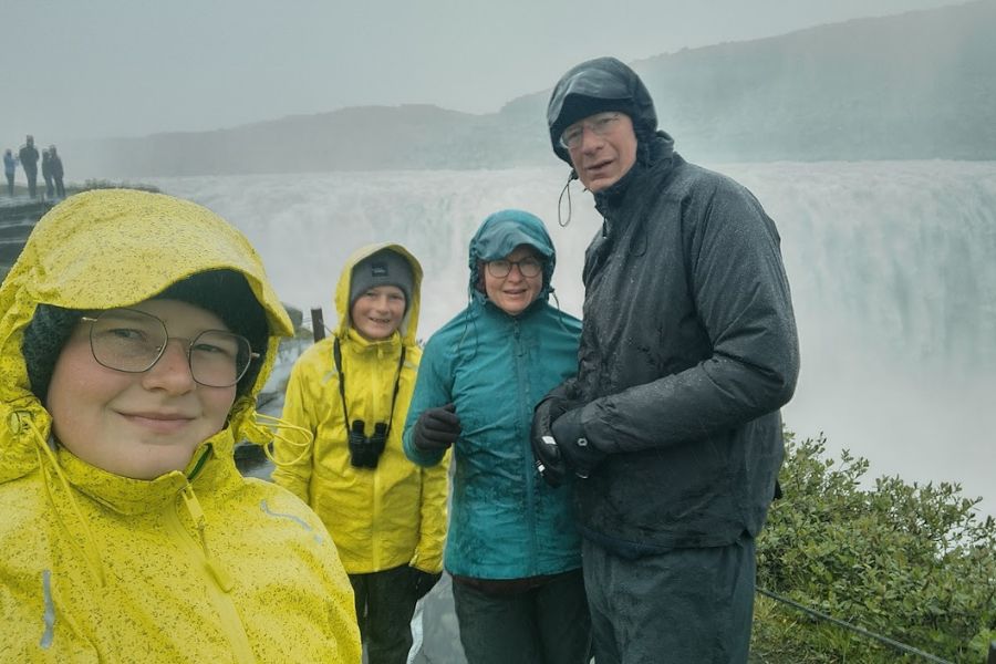 19 juli IJsland 2022 selfie dettifoss deKleineSpaak
