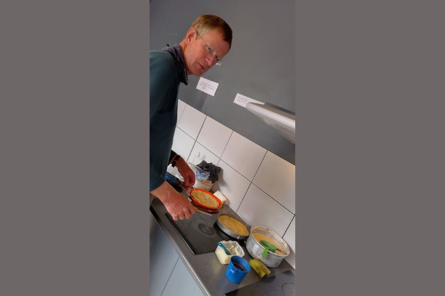 10 augustus IJsland 2022 Sydisfjordure Pannekoeken bakken deKleineSpaak