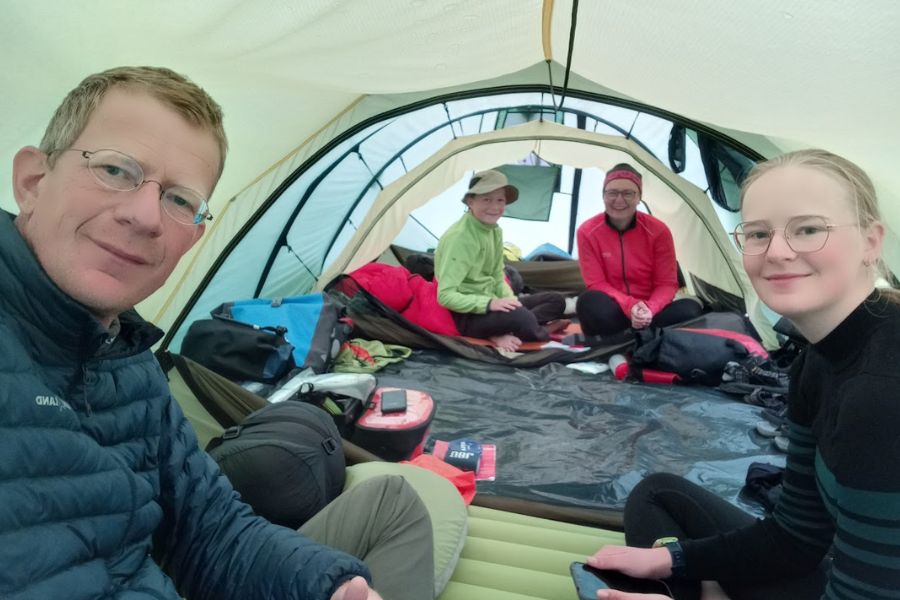 27 juli IJsland 2022 rustdag in de tent DeKleineSpaak 27 juli IJsland 2022 rustdag in de tent DeKleineSpaak