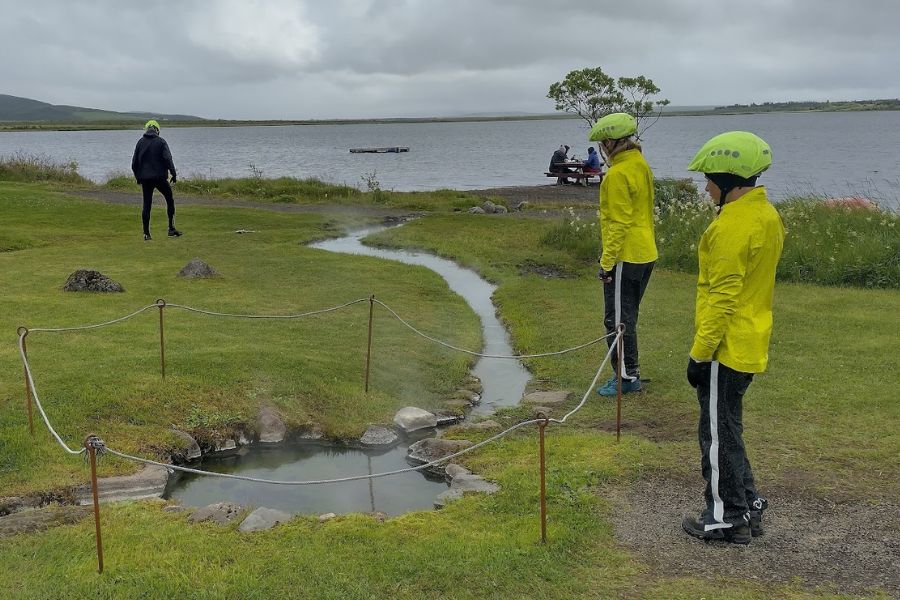 28 juli IJsland 2022 warmwaterbron acheter supermarkt DeKleineSpaak 28 juli IJsland 2022 warmwaterbron acheter supermarkt DeKleineSpaak