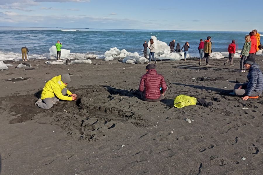 4 augustus IJsland 2022 Jokulsarlon strand deKleineSpaak