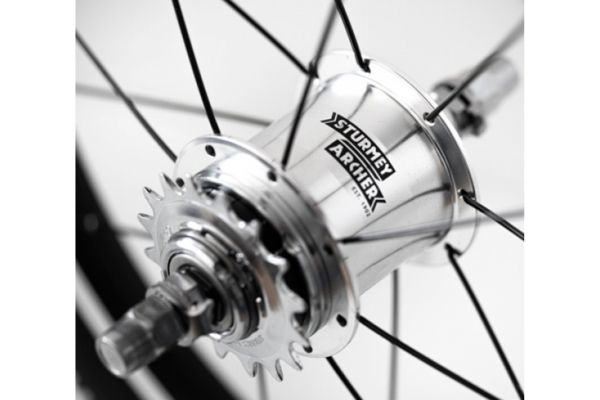 2 speed hub sturmey Archer. 2 versnellingsnaaf De Kleine Spaak 800 x 800